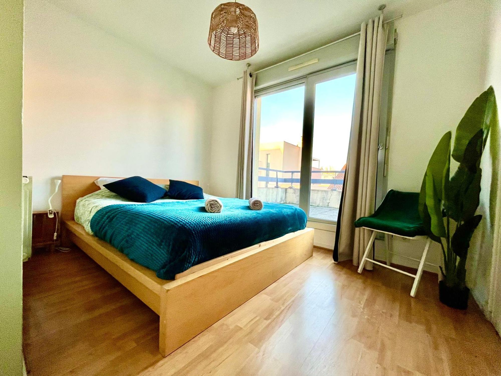 Bngo I Immense Rooftop Lyon I 2 Chambres, 4 Places Parkings, 2 Immenses Terrasses, 8 Personnes Exterior foto